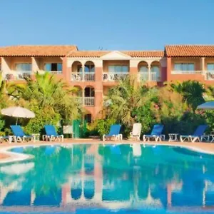 Entre Et Piscine Hyères